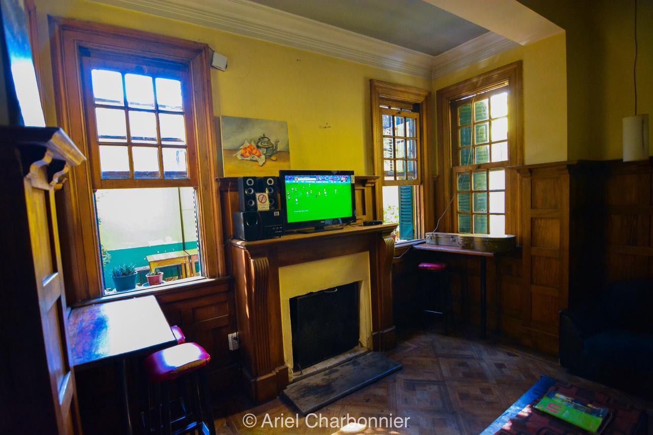 Mi Independencia Hostel เมนโดซา ภายนอก รูปภาพ