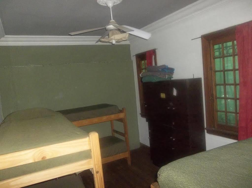 Mi Independencia Hostel เมนโดซา ภายนอก รูปภาพ